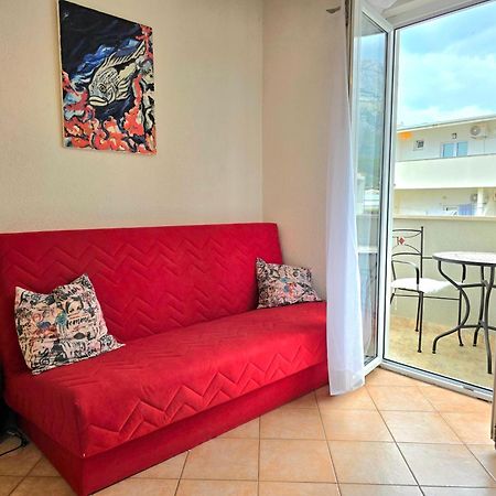 Apartments Elena Tučepi Eksteriør bilde