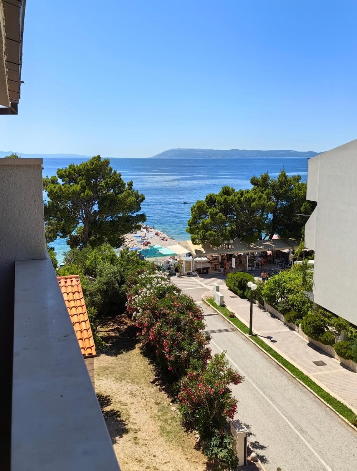 Apartments Elena Tučepi Eksteriør bilde